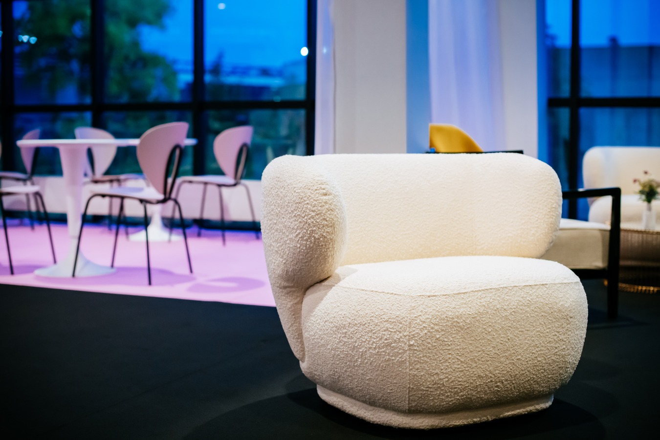 Illustration 7 du produit Giulia Armchair Ecru Curly