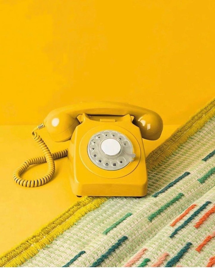 Illustration 2 du produit Téléphone Vintage Jaune moutarde
