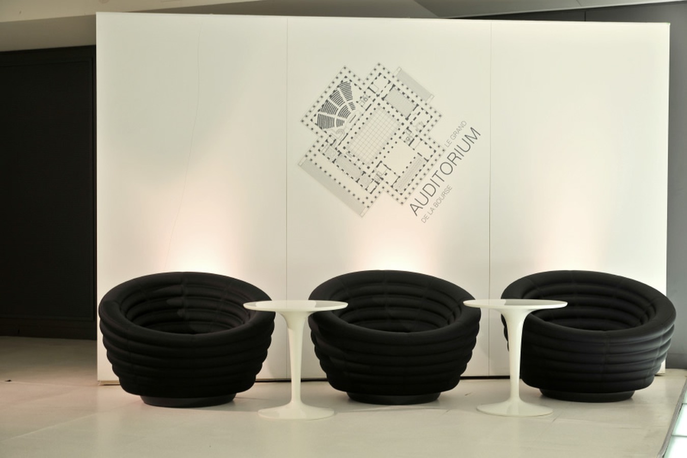 Illustration 8 du produit Chauffeuse Blow Black