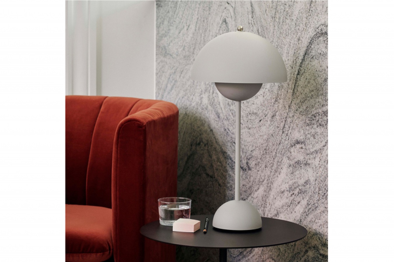 Illustration 2 du produit Lampe Flowerpot VP3 Gris Clair