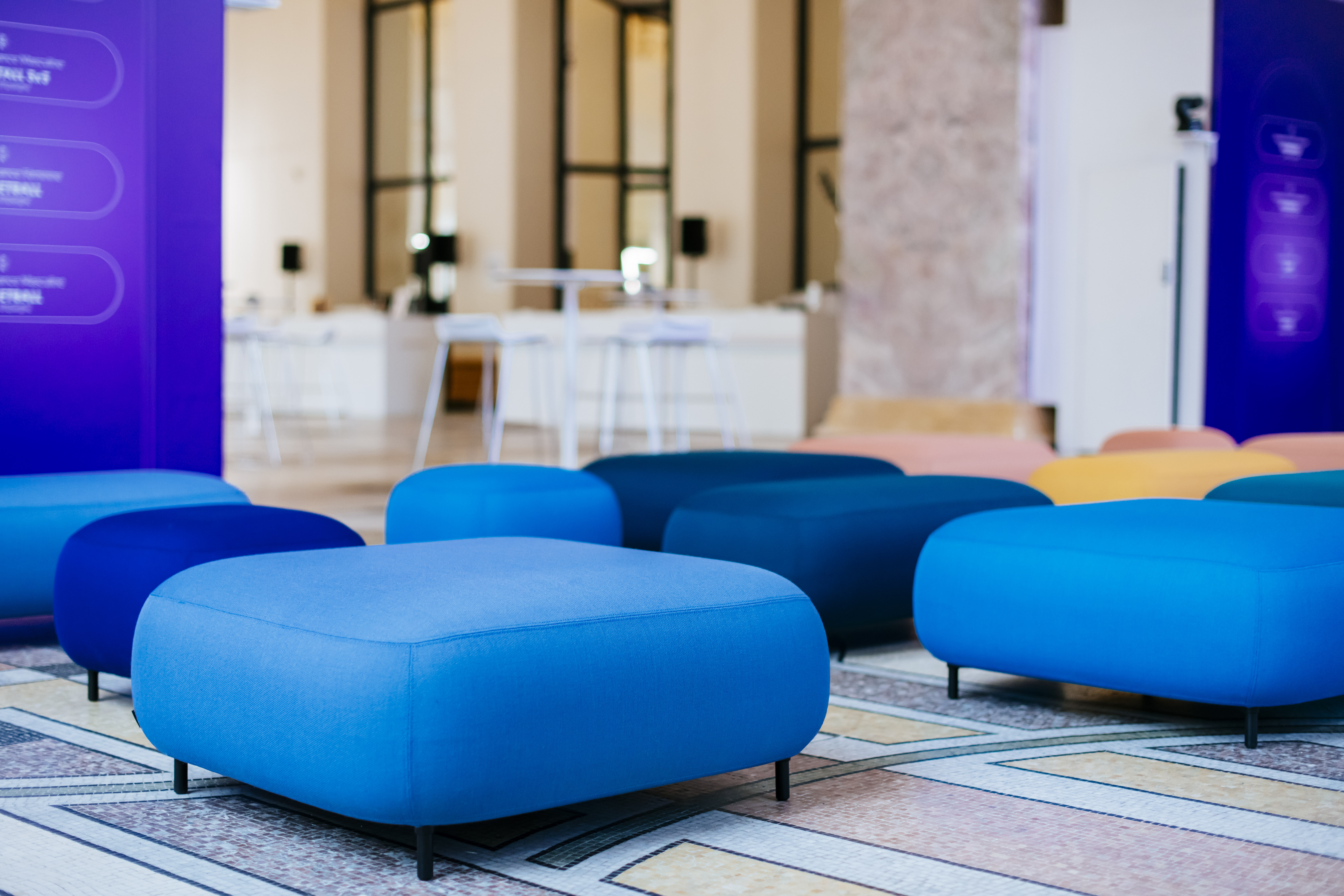 Illustration 5 du produit Pouf Buddy M Bleu