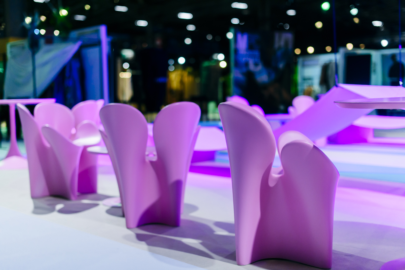 Rent-clover-chair-6