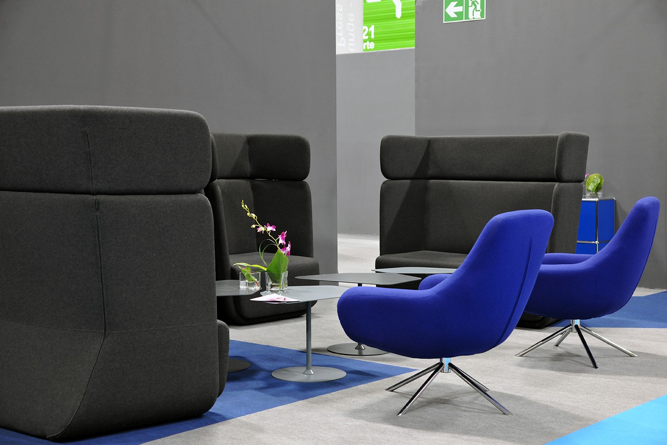 Illustration 8 du produit Fauteuil Noomi Bleu Imperial