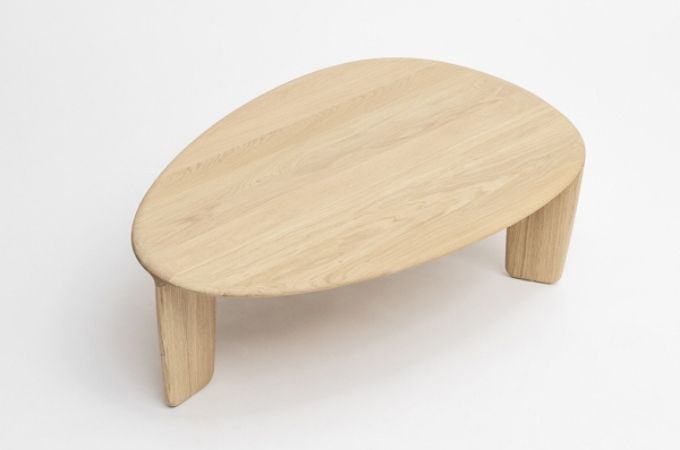 Rent-teheme-gm-oak-coffee-table-2