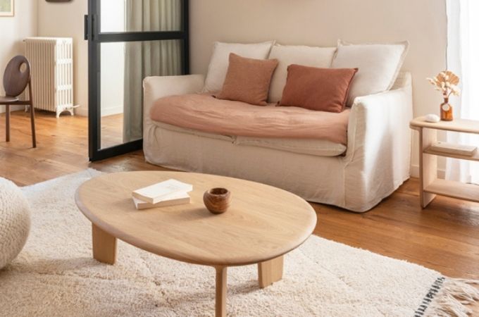 Rent-teheme-gm-oak-coffee-table-6