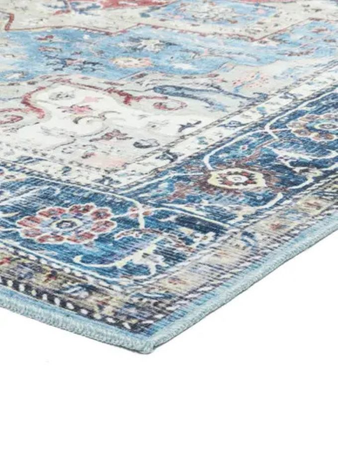 Location-tapis-persan-bleu-2