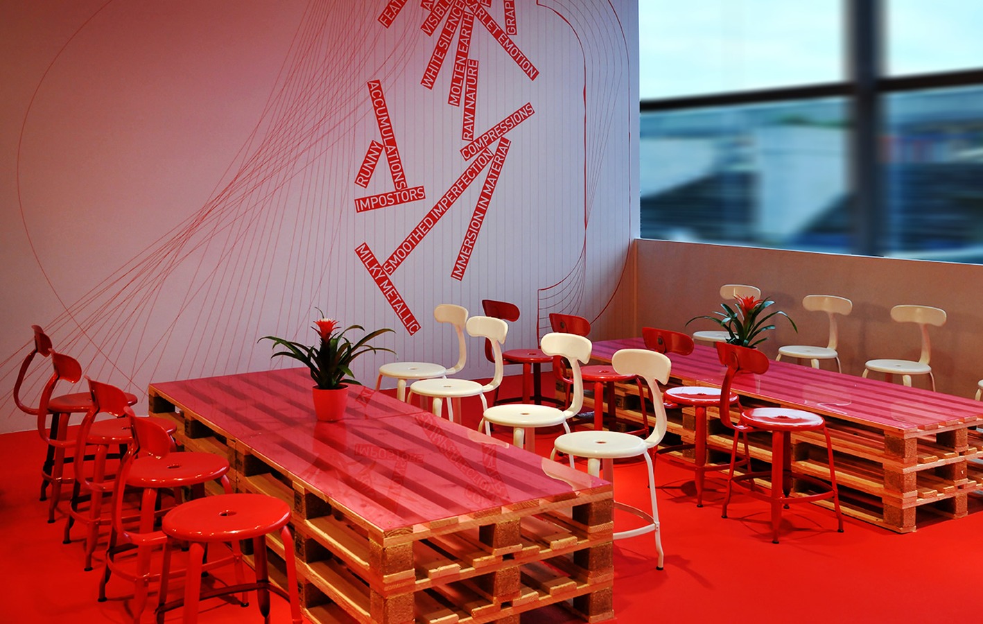 Illustration 2 du produit Chaise Nicolle Rouge