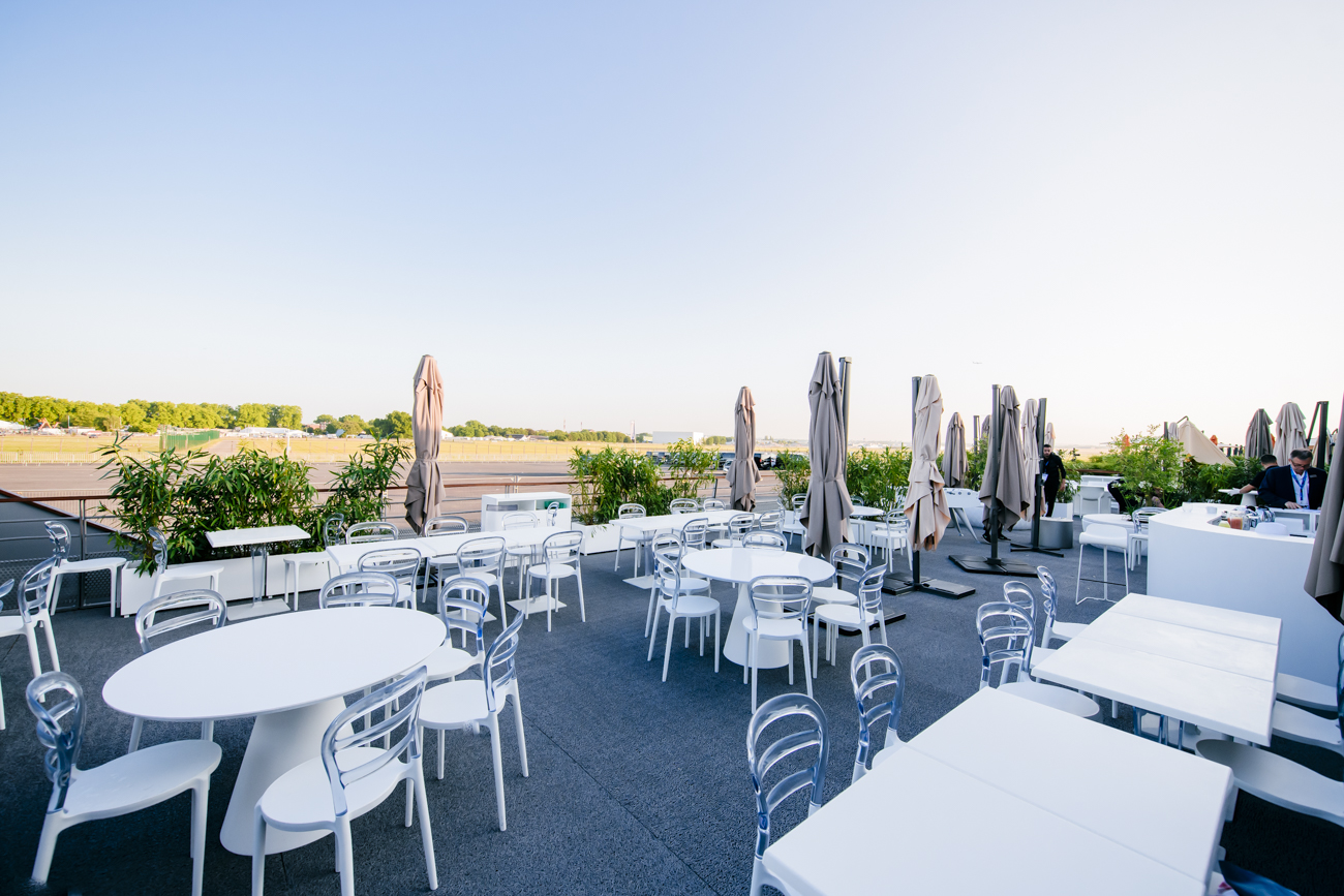 Location-table-ikon-blanc-2