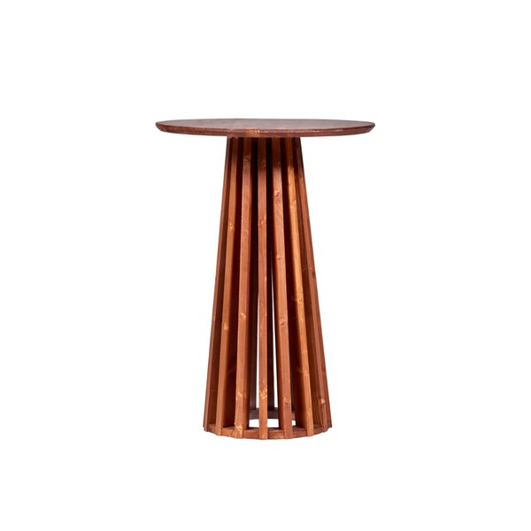 Rent-cottage-high-table