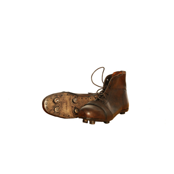 Product illustration Pair of Leather cleats